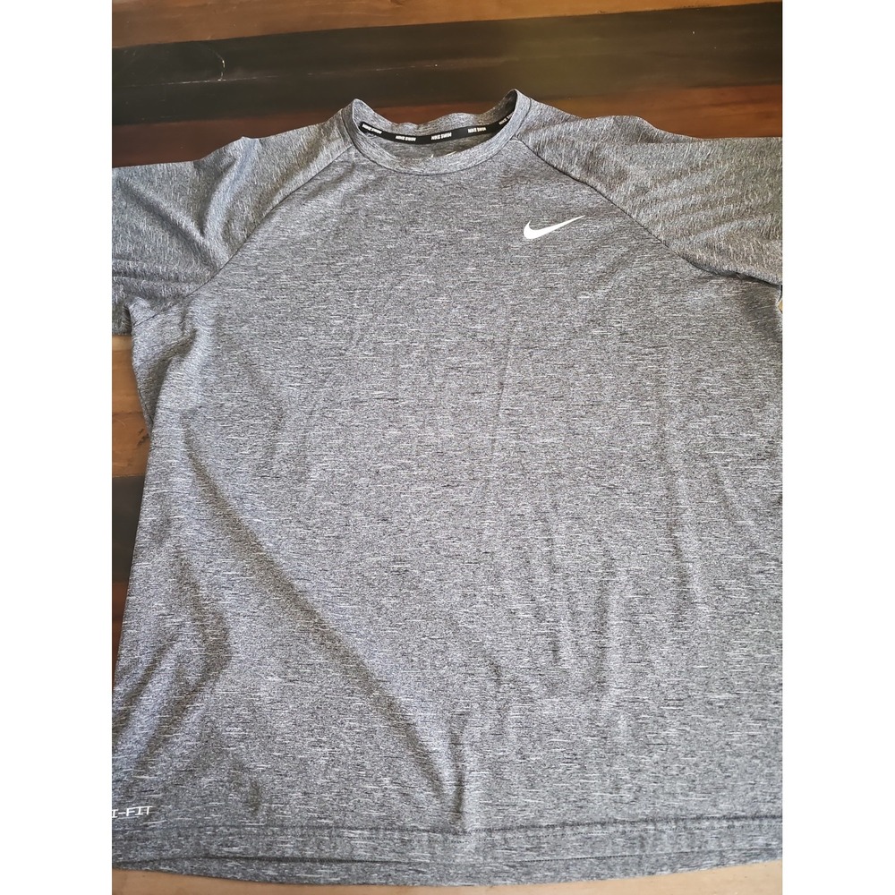 Nike Swim Dri-FIT Men's XL Gray Heather Short Sleeve Performance Shirt 0082